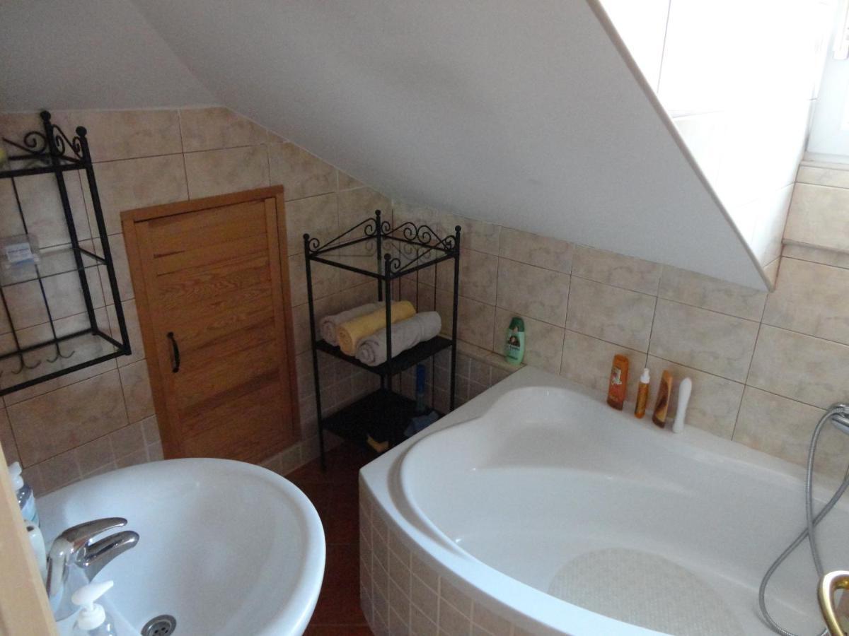 Apartment Gliha Jelsa  Extérieur photo